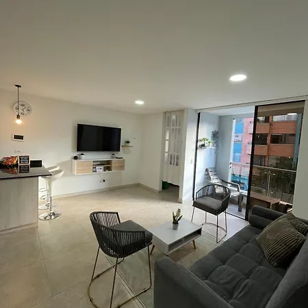 Apartamento En Laureles Medellin Aire Acondicionado